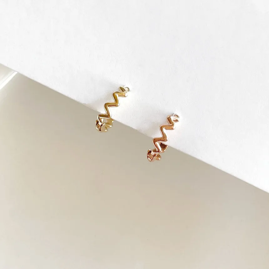 14K Solid Gold ZigZag Wave Lobe Cartilage Helix Piercing Earring Huggie Hoop Ring