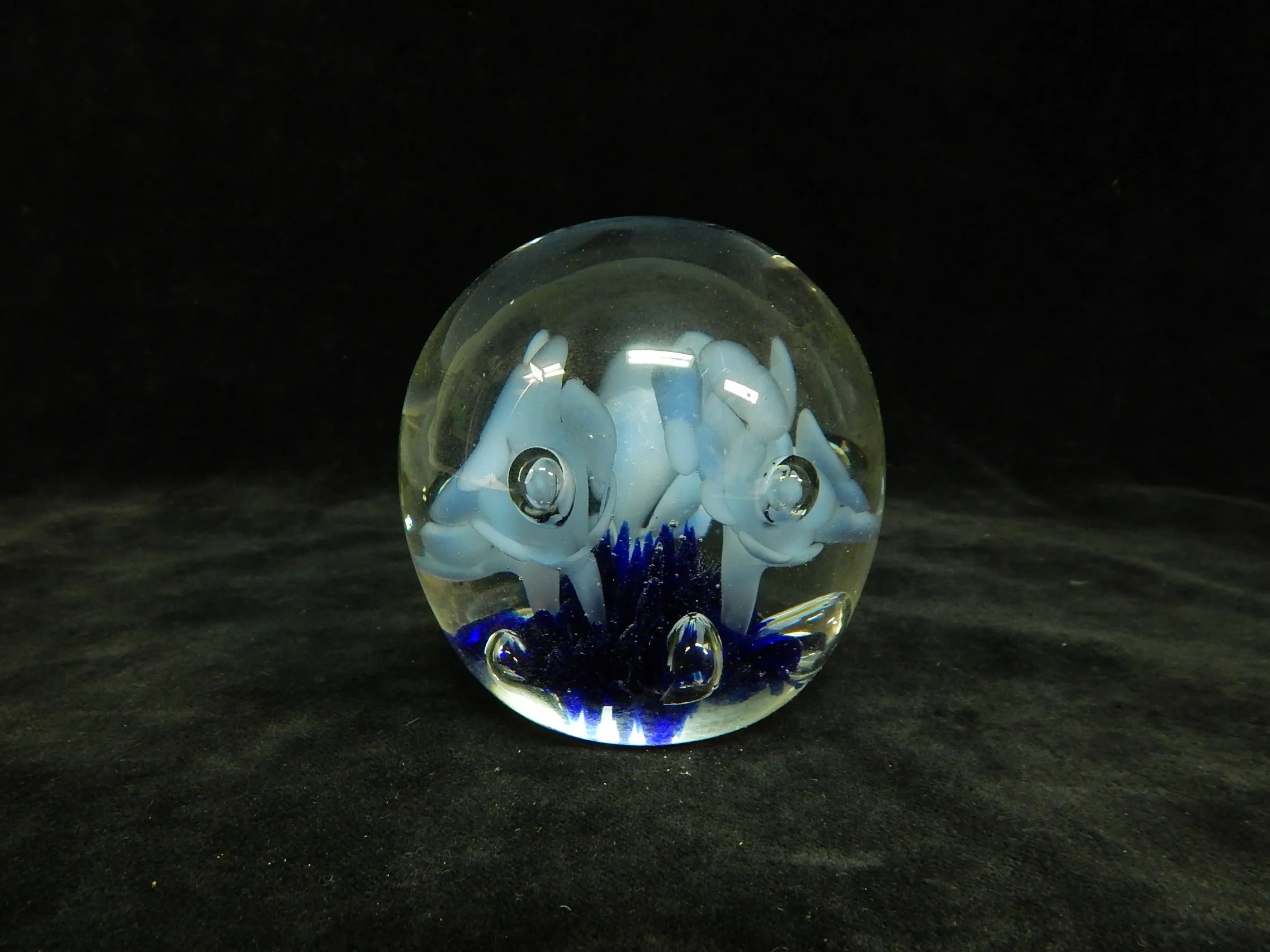 Art Glass Paperweight by Maude & Bob St. Clair - Very Good Condition