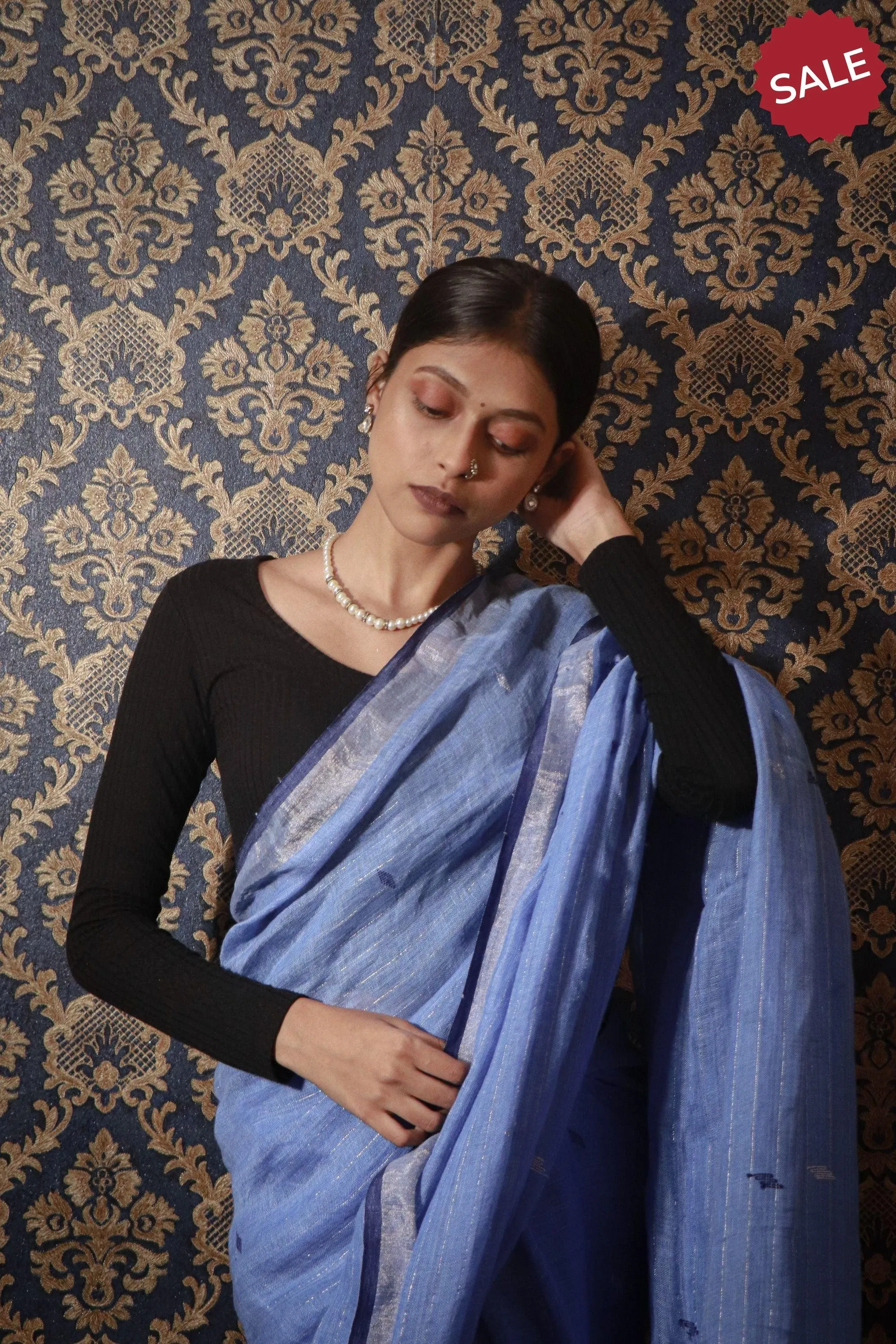 Kaisori Ekaya Akash Linen Jamdani saree