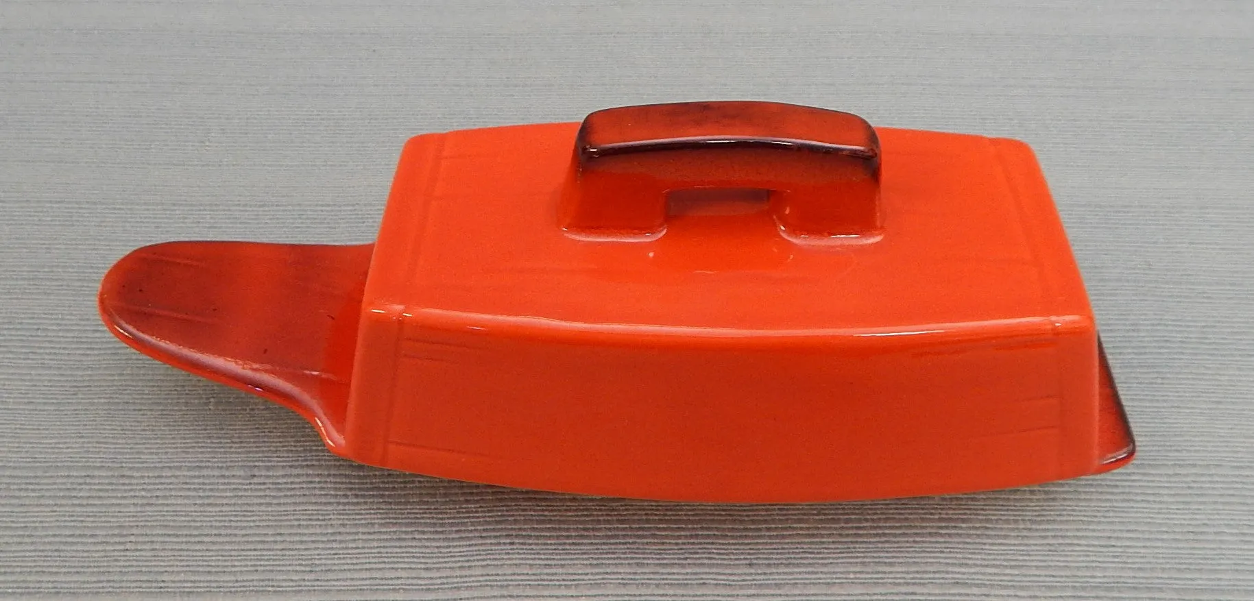 Metlox Red Rooster Covered Butter Dish