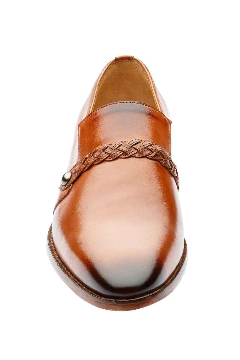 SLIP ON WITH PLEATED SADDLE - TAN