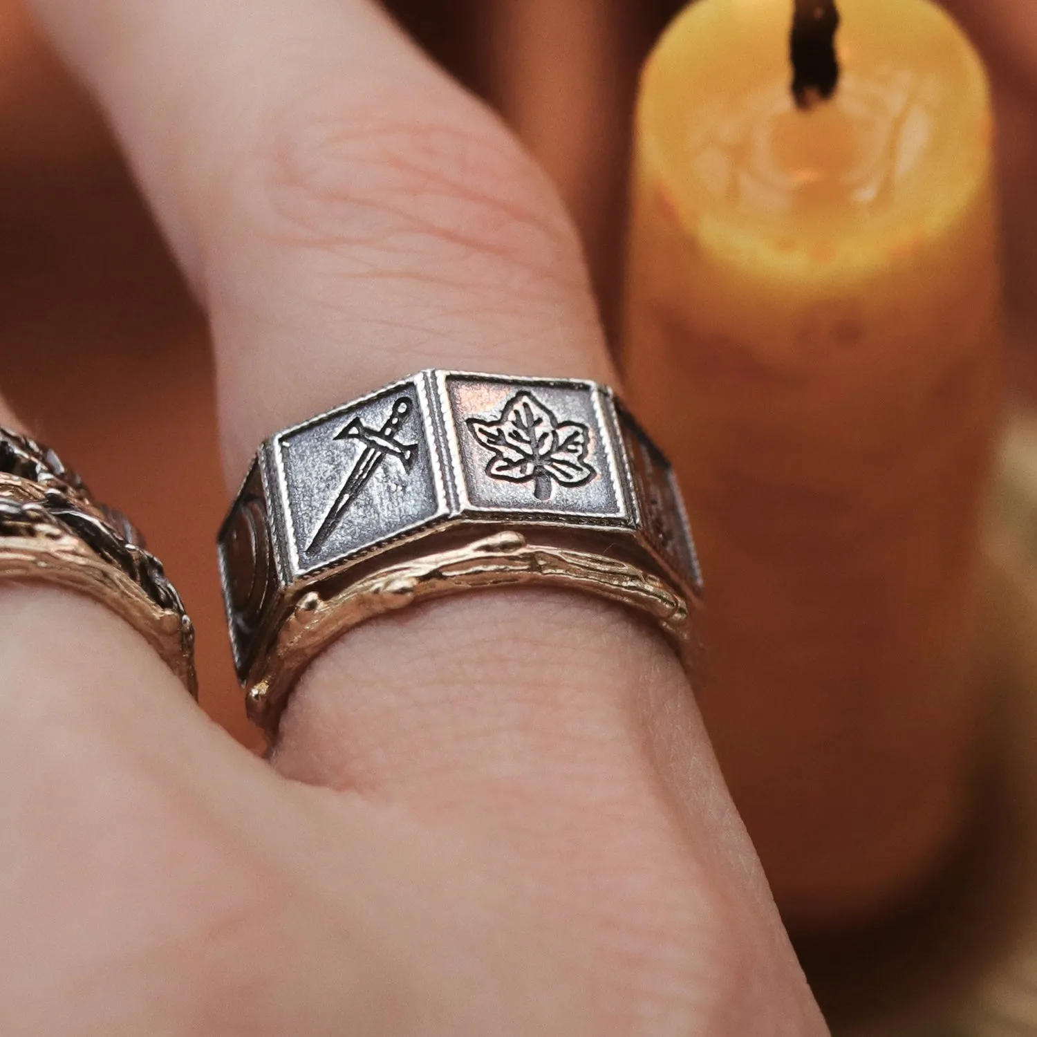  The Aesthetics Emblem Ring